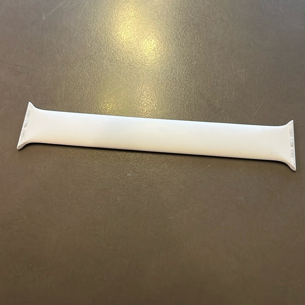Apple Watch wrist band solo loop white size 11 45mm